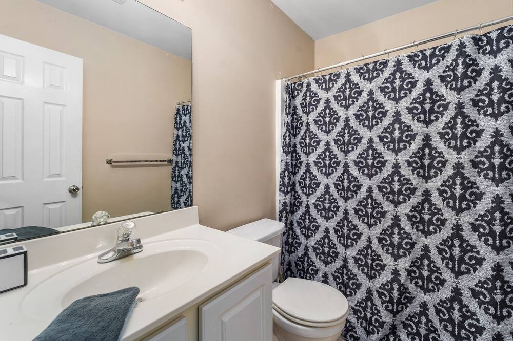 Photo of Bathroom in Helena