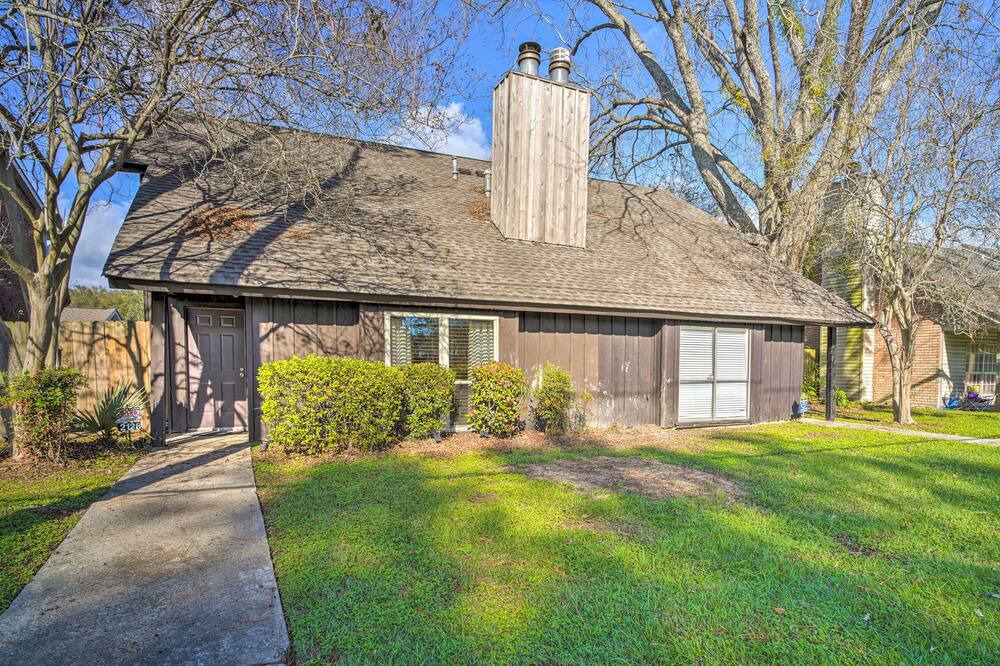 Photo of Outdoor in Highlands - Perkins