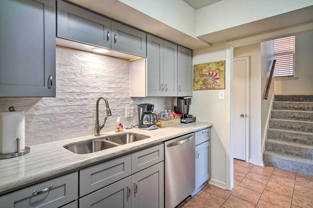 Photo of Others in Highlands - Perkins