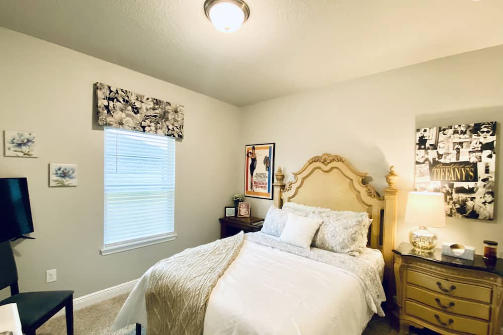 Photo of Bedroom in Panama City