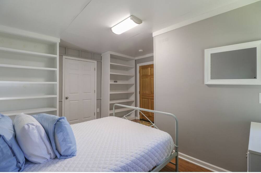 Photo of Bedroom in Bay St Louis