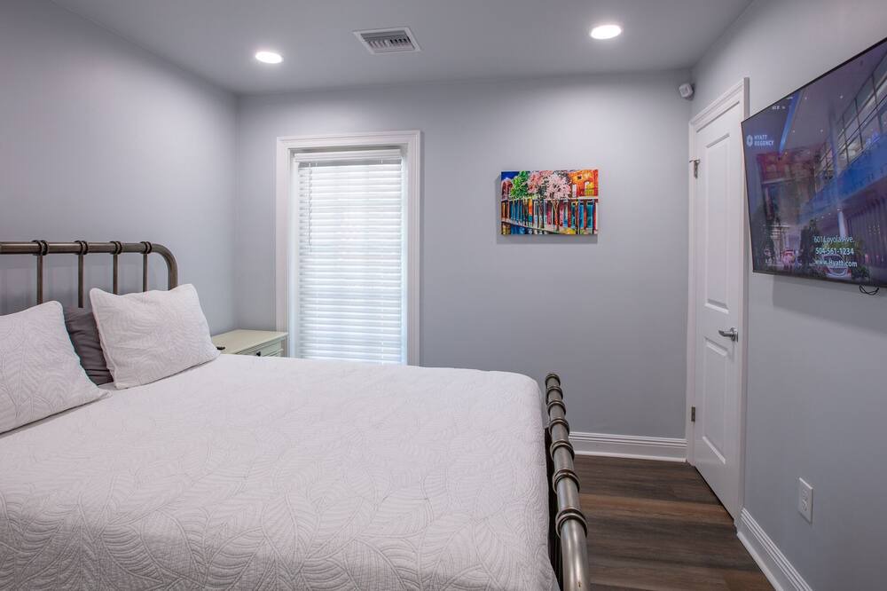 Photo of Bedroom in Metairie