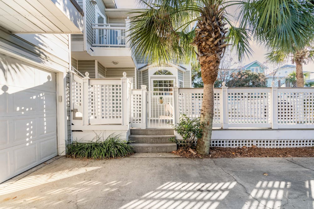 Photo of Others in Crystal Shores