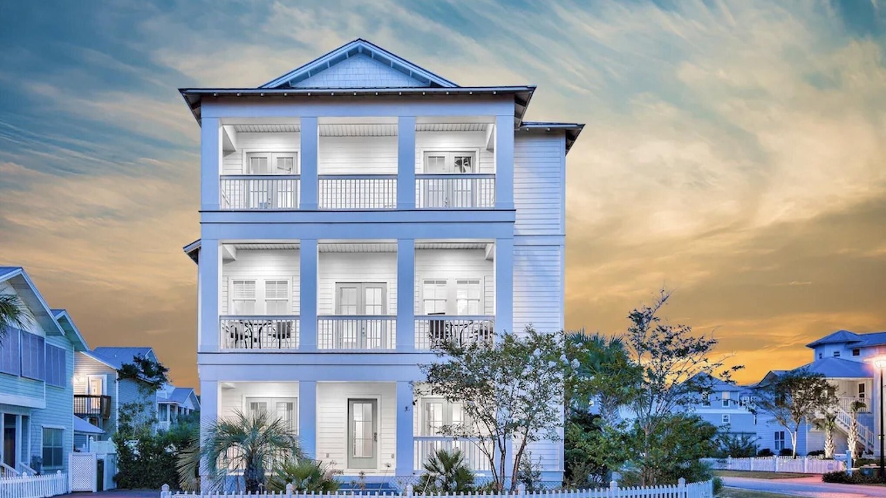 Photo of Outdoor in Crystal Shores