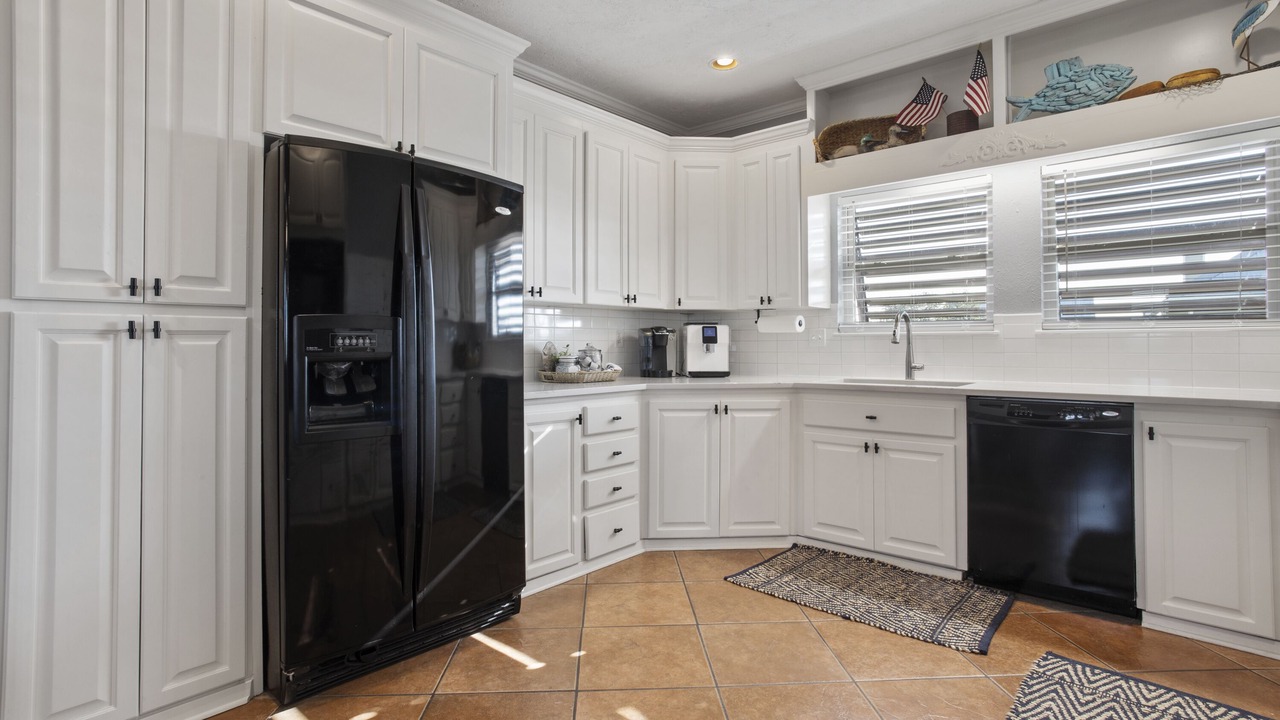 Photo of Kitchen in Shoreline Park