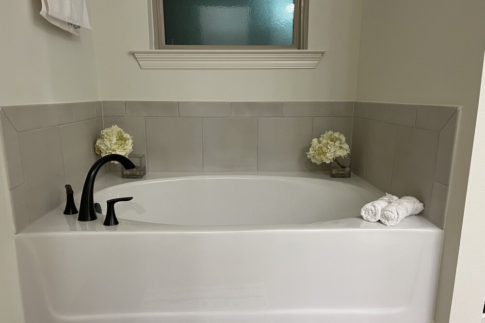 Photo of Bathroom in Lake Charles