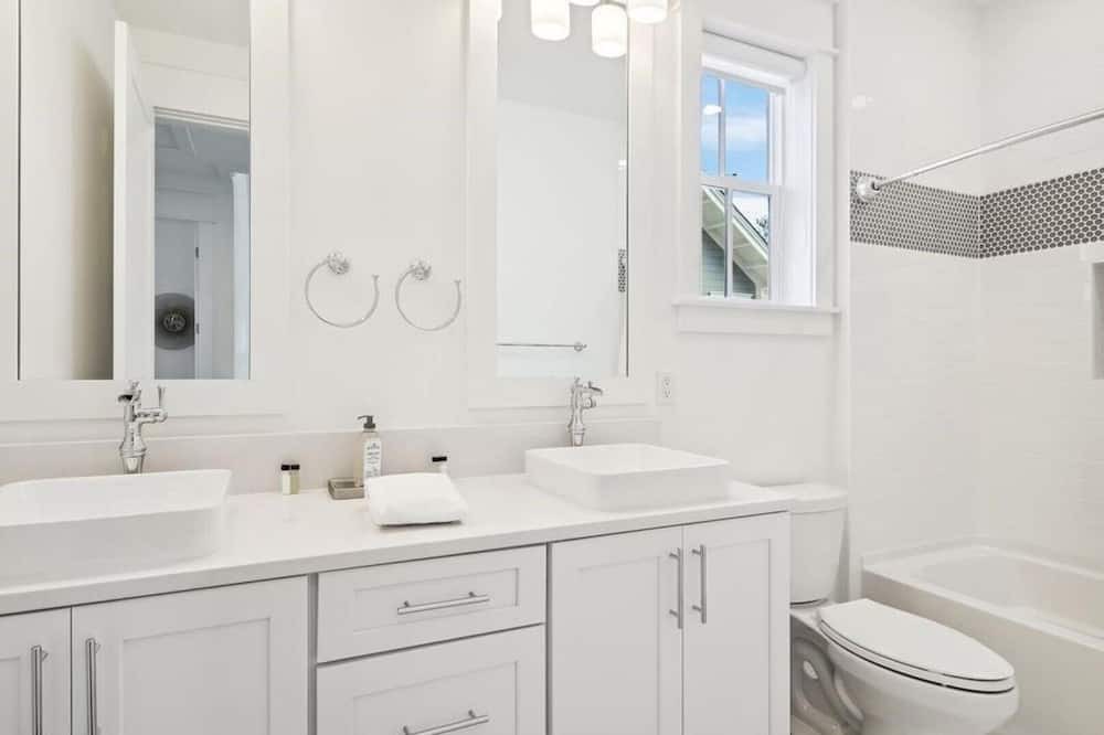 Photo of Bathroom in WaterSound West Beach