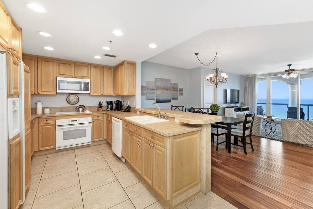 Photo of Kitchen in Pensacola Beach