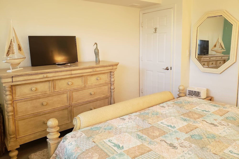 Photo of Bedroom in St. Petersburg - Clearwater