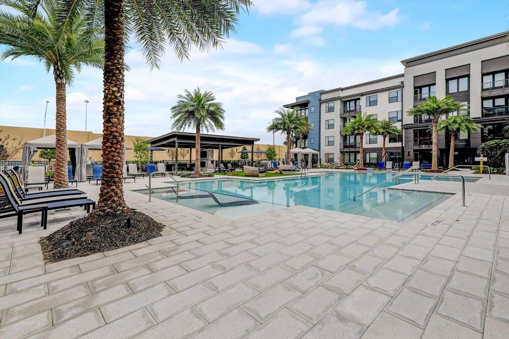 Photo of Outdoor in Deerwood