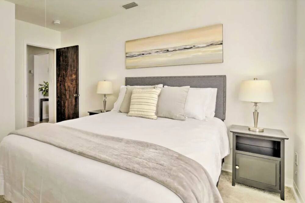 Photo of Bedroom in Davis Islands