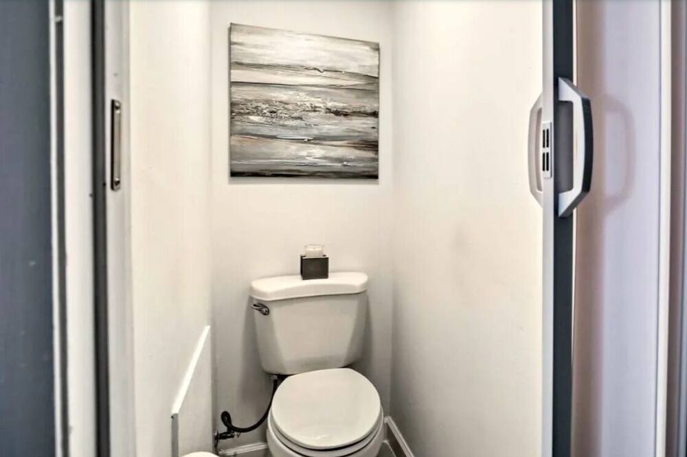 Photo of Bathroom in Davis Islands