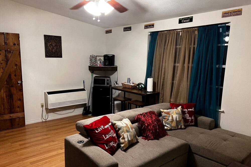 Photo of Livingroom in Chalmette