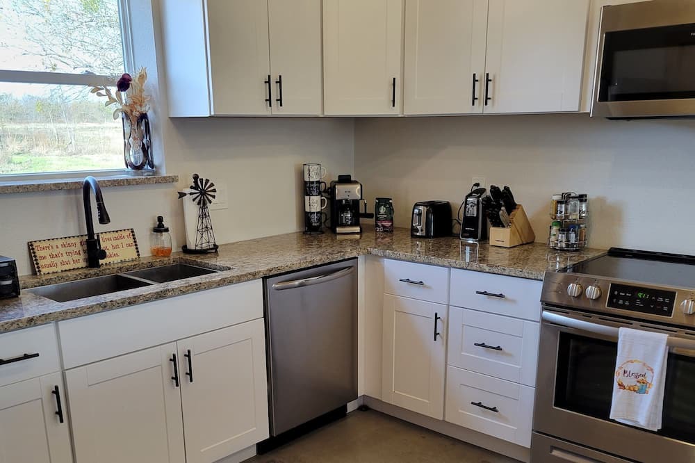 Photo of Kitchen in Commerce