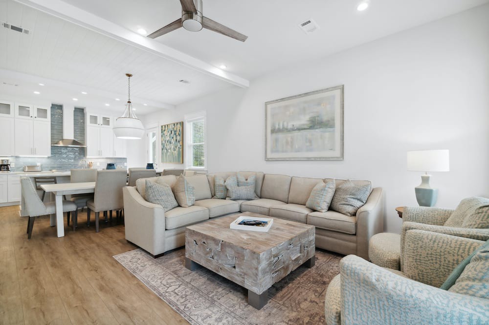 Photo of Livingroom in Treetop