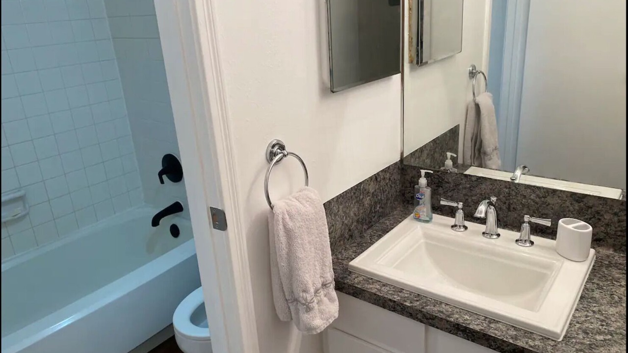 Photo of Bathroom in Beaumont