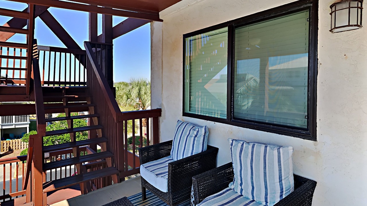 Photo of Patio Balcony in Holiday Beach