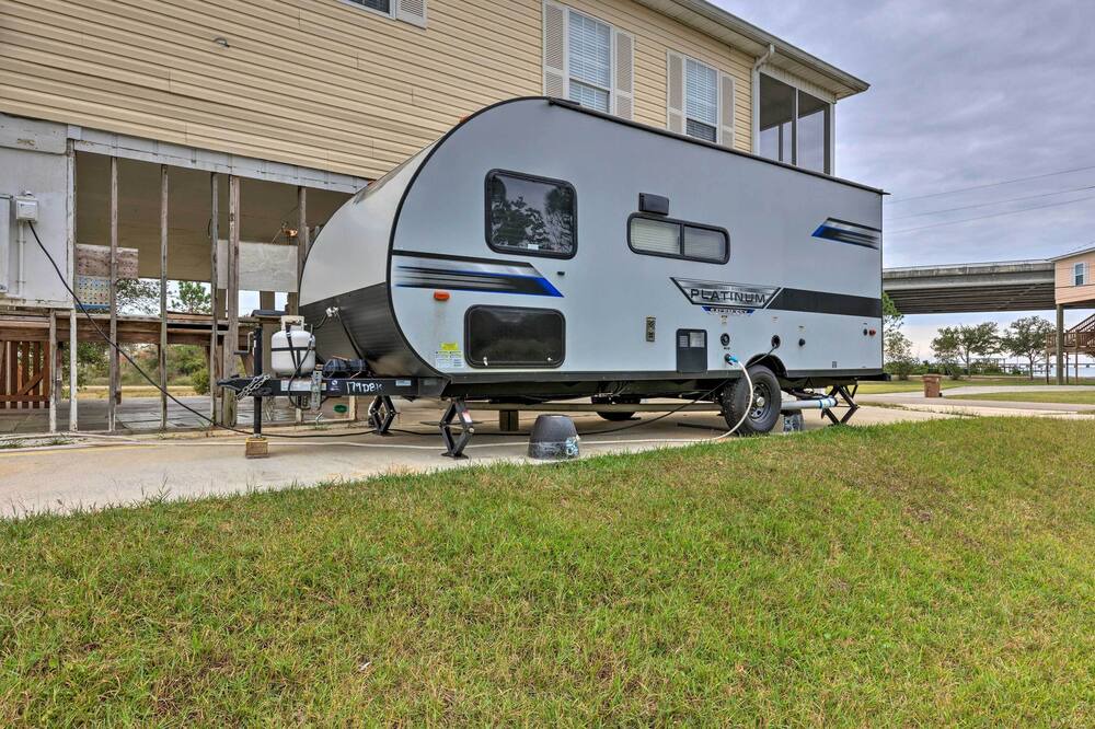 Photo of Outdoor in Henderson Point