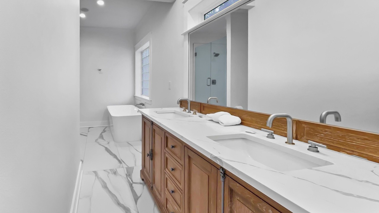 Photo of Bathroom in Rosemary Beach