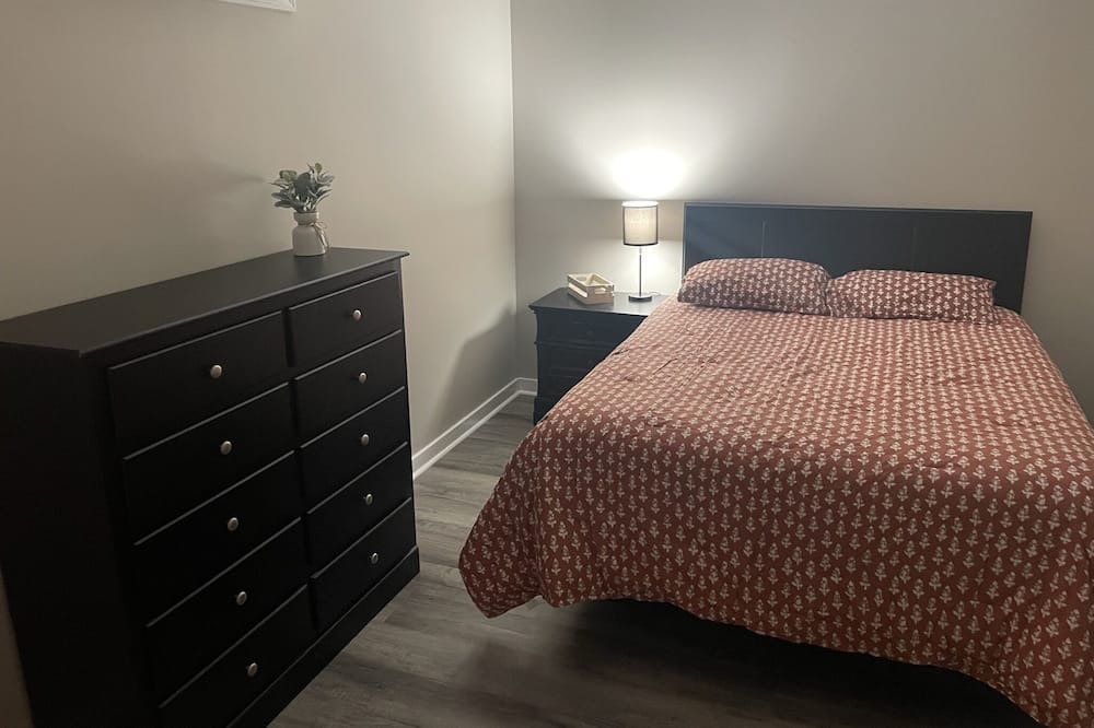 Photo of Bedroom in Clarksdale