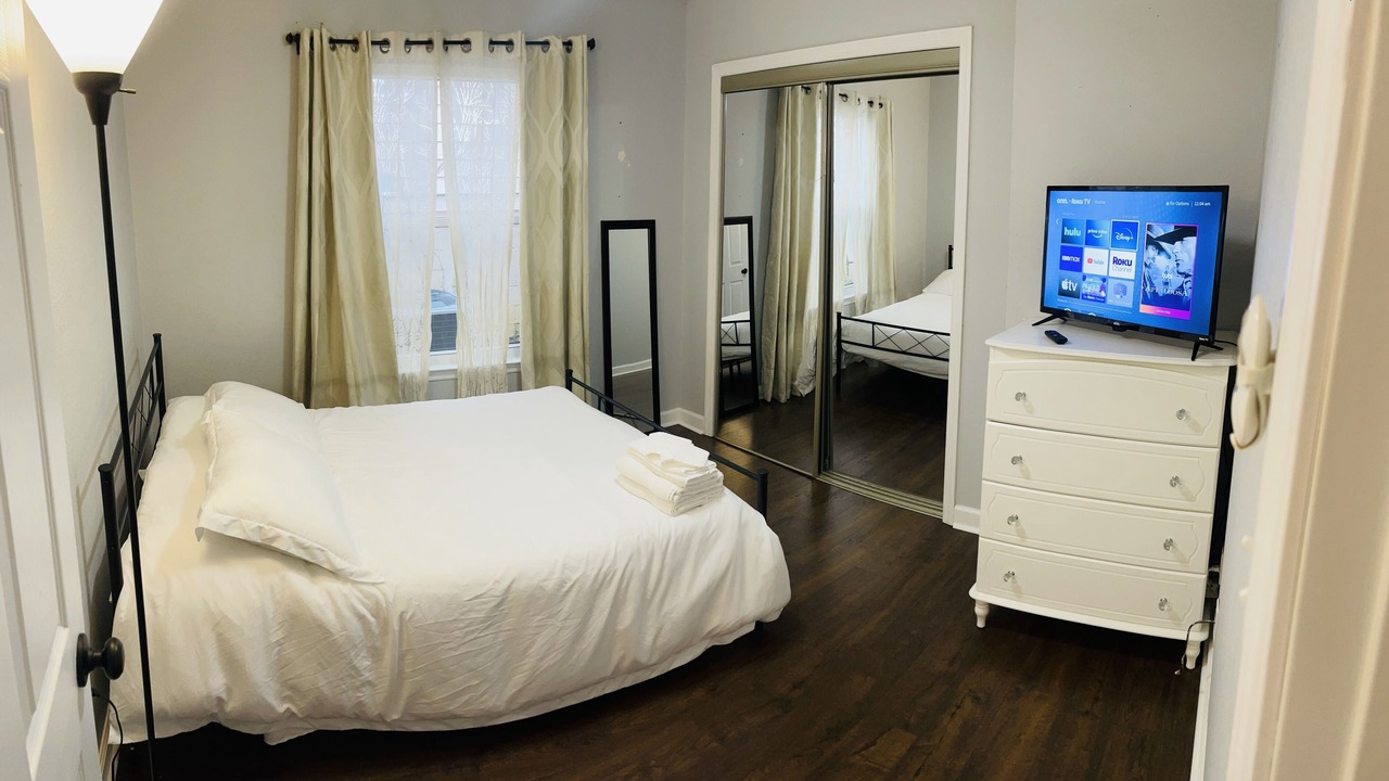 Photo of Bedroom in Tallahassee