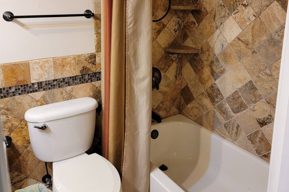 Photo of Bathroom in Lutz