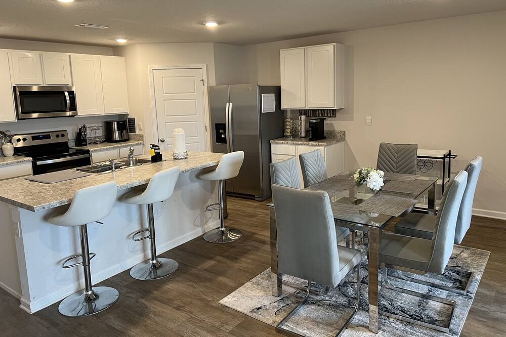 Photo of Kitchen in Northwest Pensacola