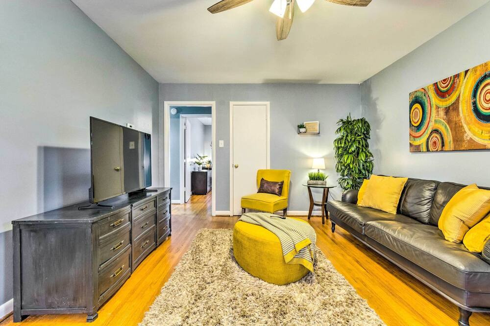 Photo of Livingroom in Hillcrest