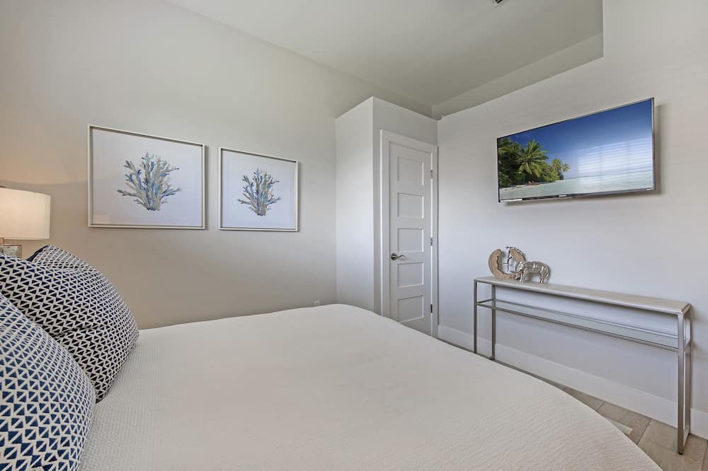 Photo of Bedroom in Lely Golf Estates