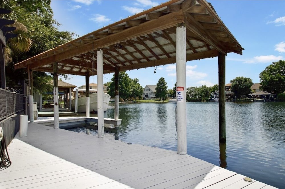 Photo of Outdoor in New Orleans East Area