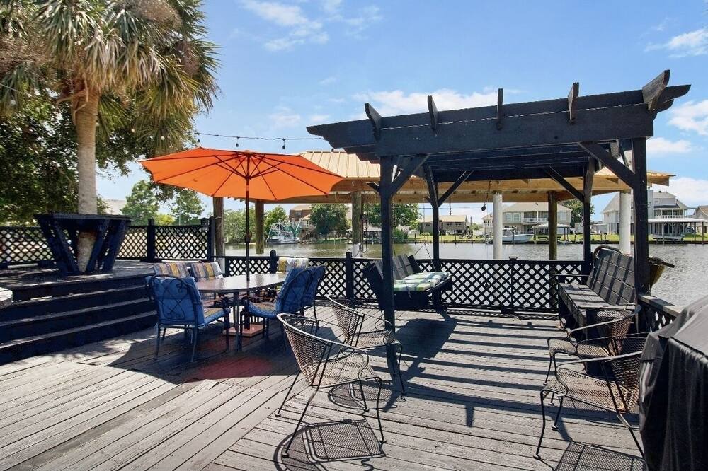 Photo of Outdoor in New Orleans East Area