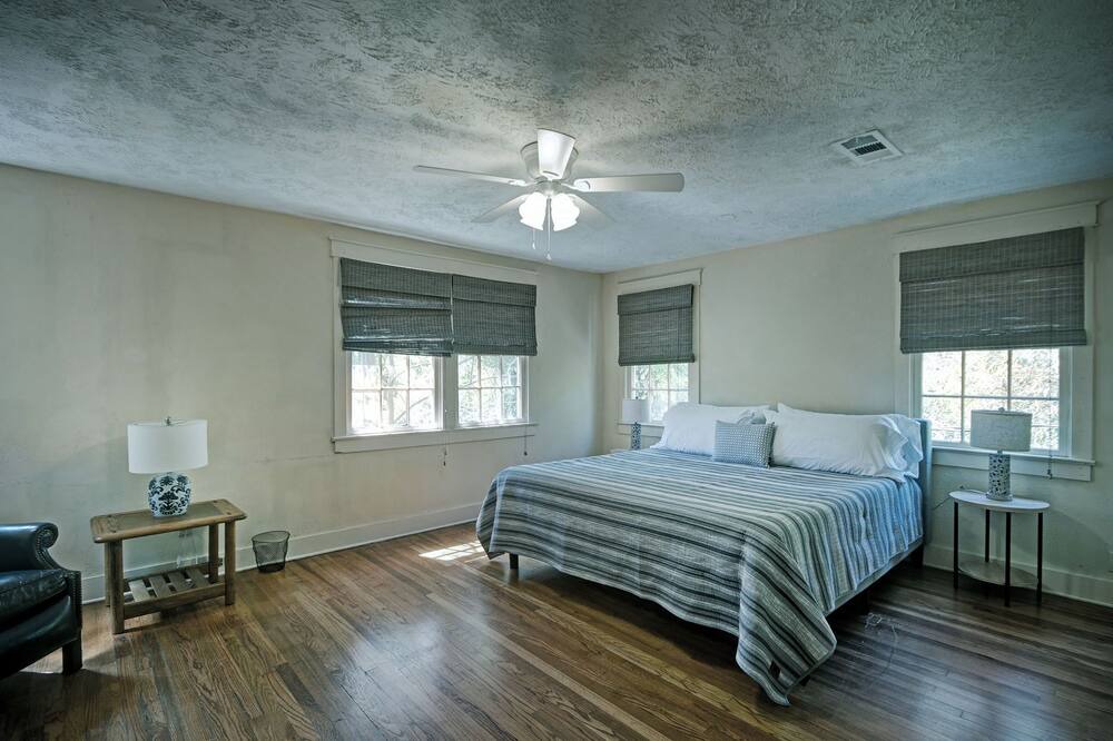 Photo of Bedroom in Jackson
