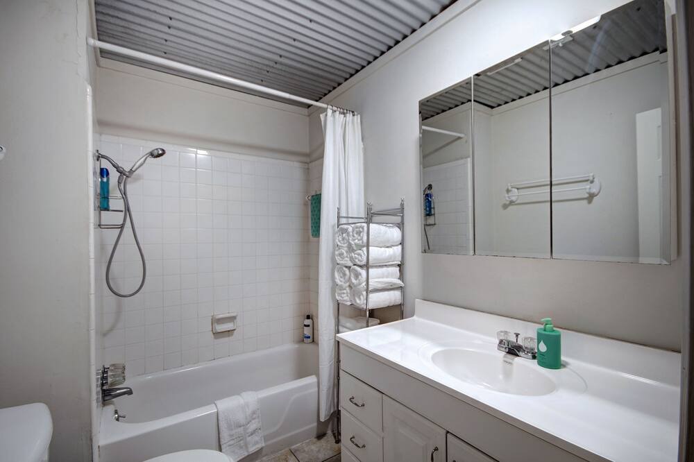 Photo of Bathroom in Flowood
