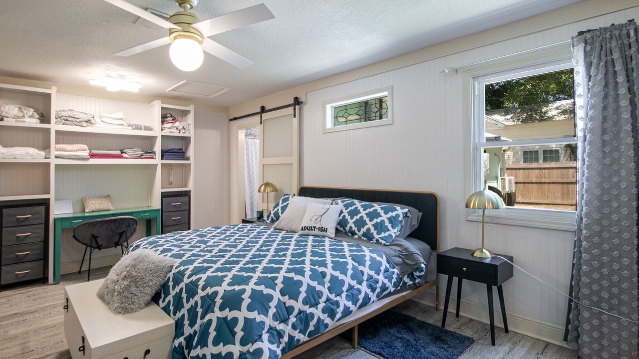 Photo of Bedroom in Gulfport