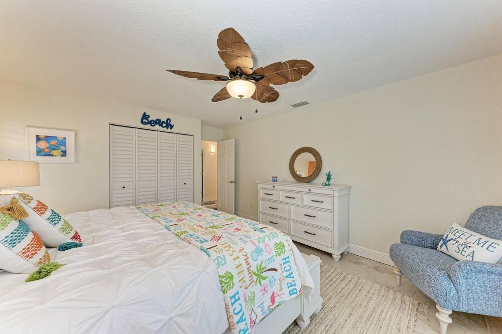 Photo of Bedroom in Tierra Verde