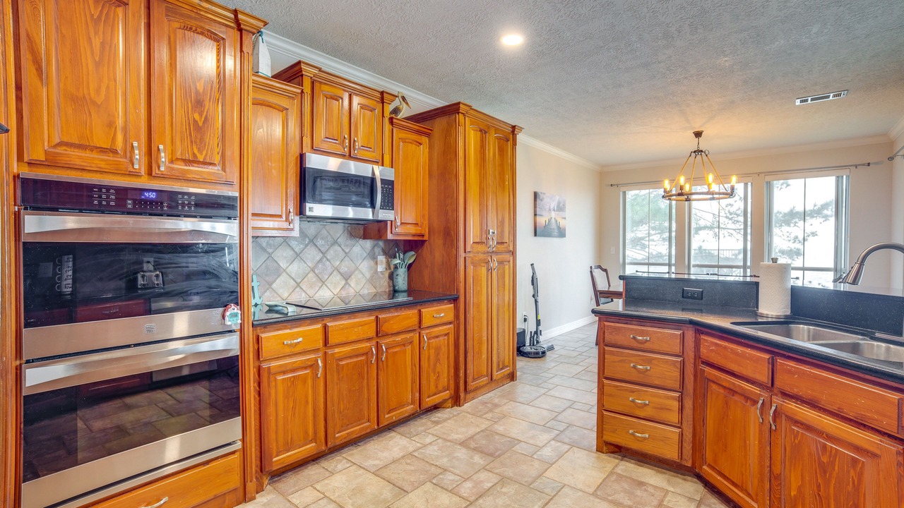 Photo of Kitchen in West Livingston