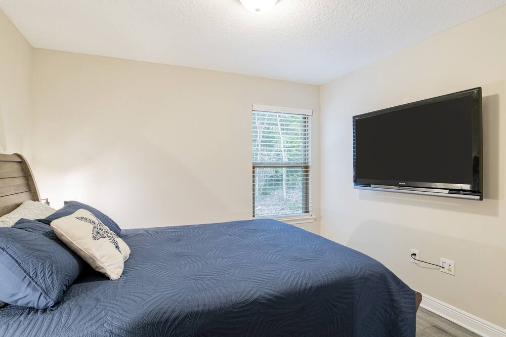 Photo of Bedroom in Florida Panhandle