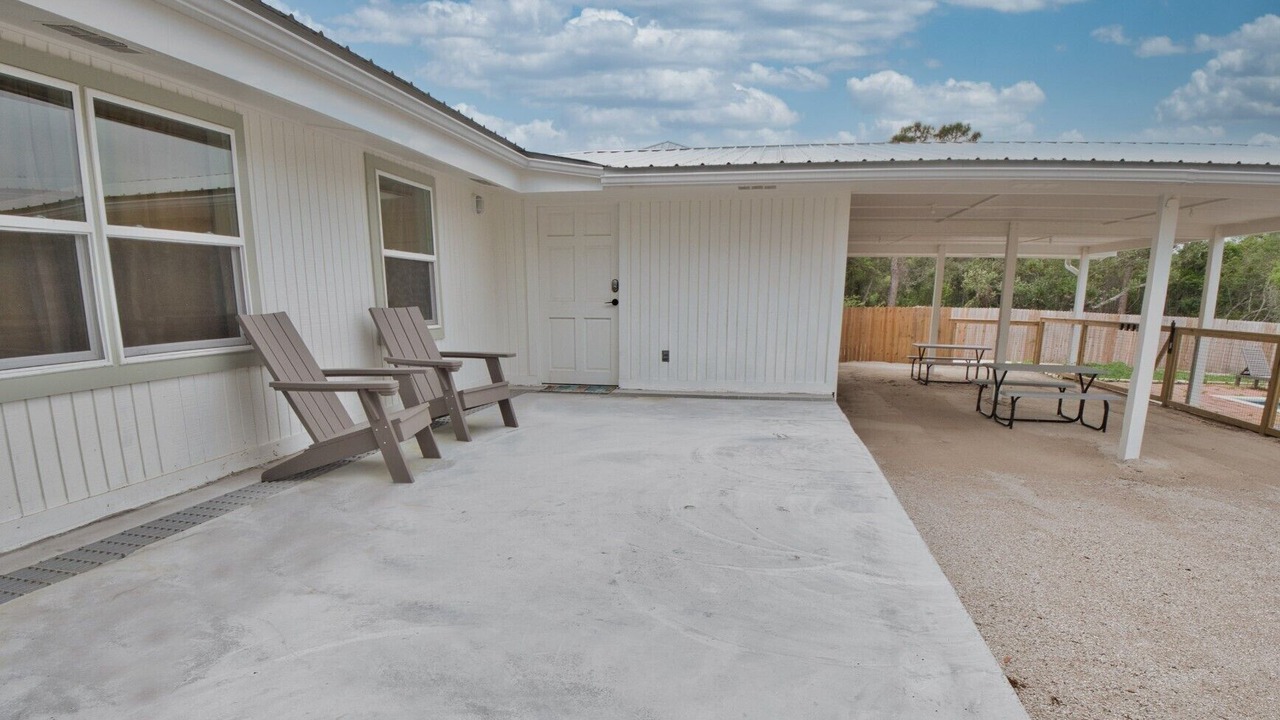 Photo of Patio Balcony in East End