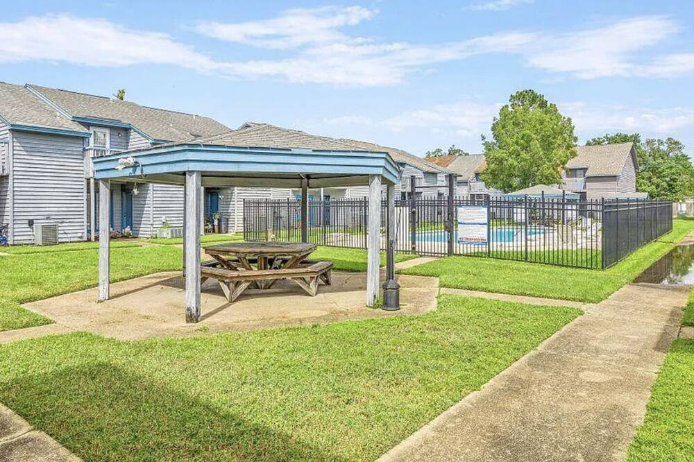 Photo of Outdoor in Wright