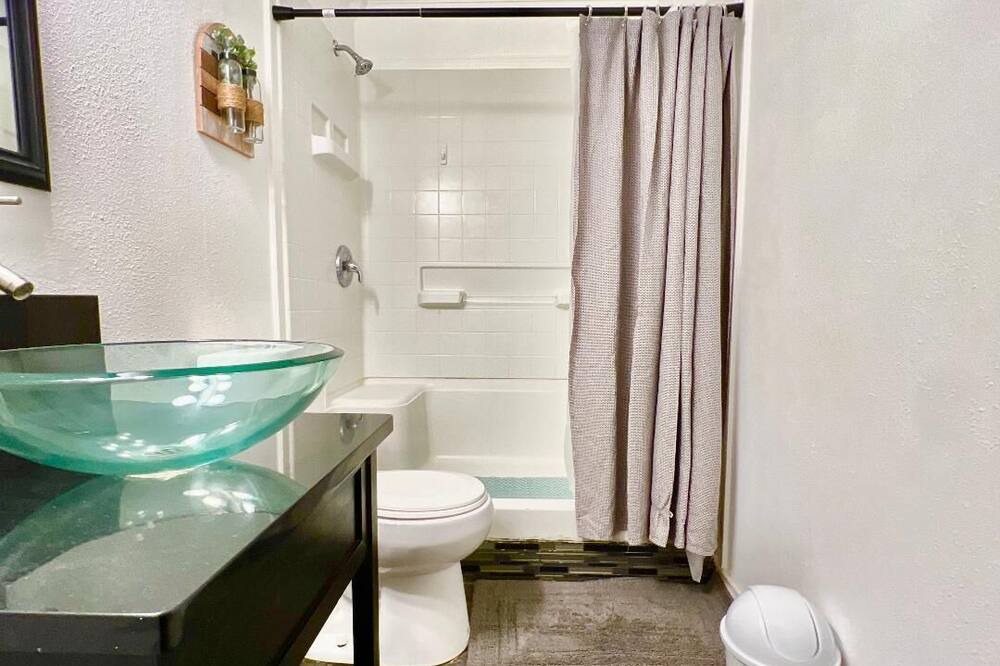 Photo of Bathroom in Bossier City