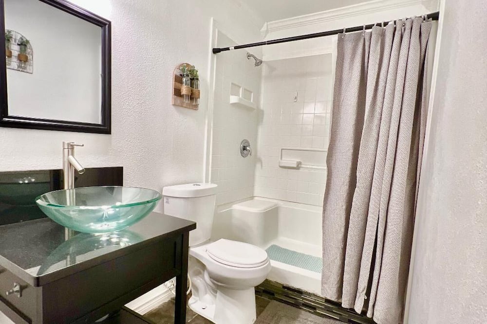 Photo of Bathroom in Bossier City