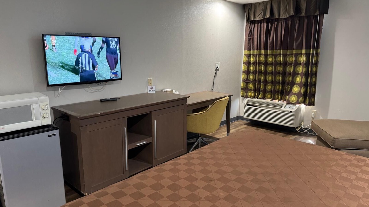 Photo of Bedroom in Baker