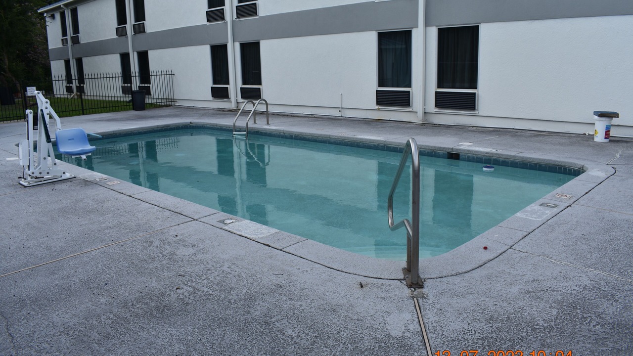 Photo of Outdoor in Baker