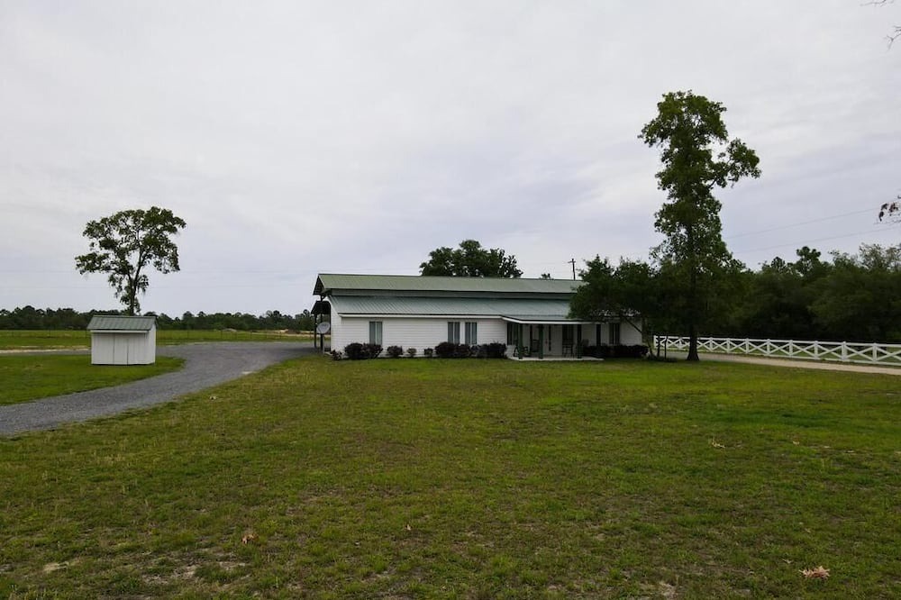Photo of Others in Perry