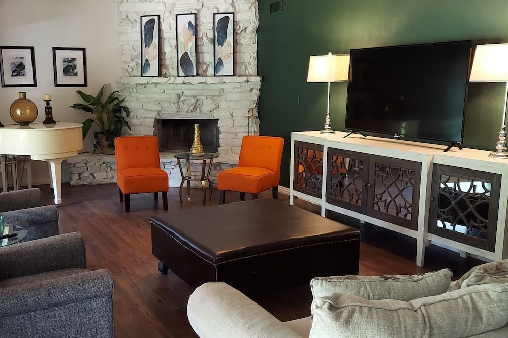 Photo of Bedroom in Shreveport