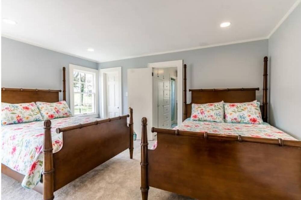 Photo of Bedroom in Fort Payne