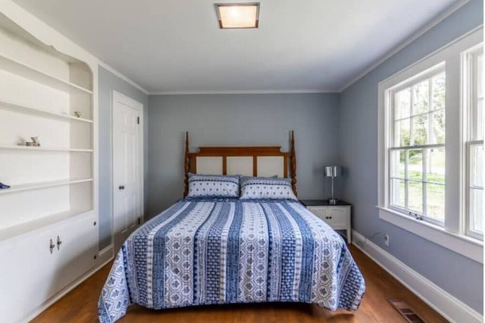 Photo of Bedroom in Fort Payne