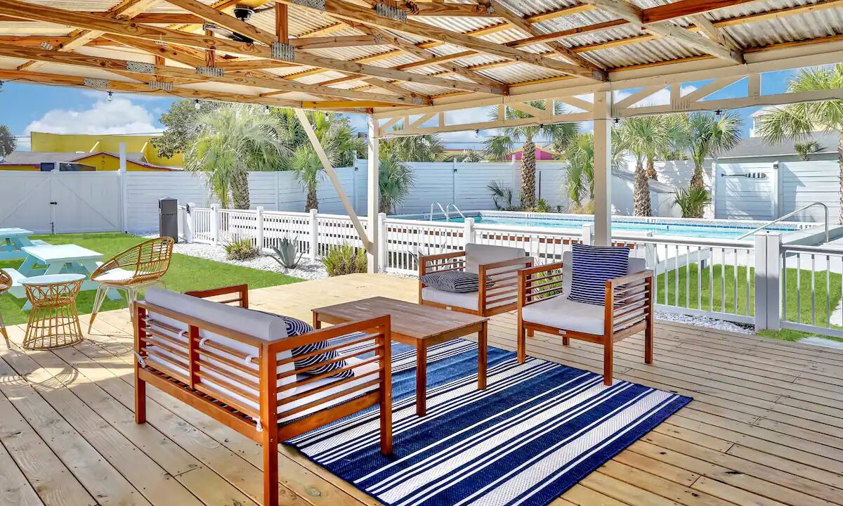 Photo of Outdoor in Bahama Beach