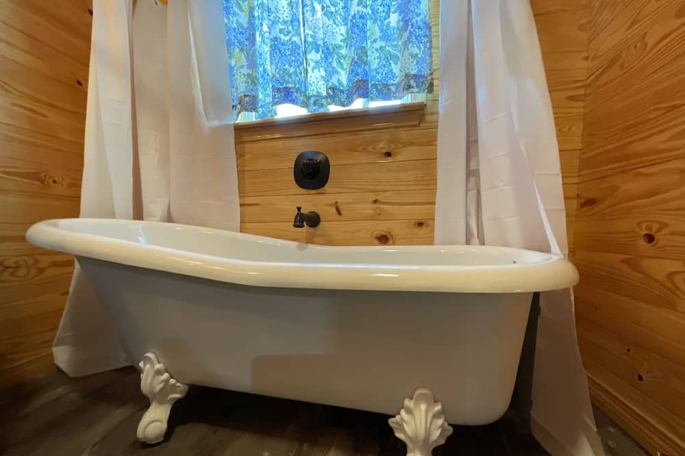 Photo of Bathroom in Ponchatoula
