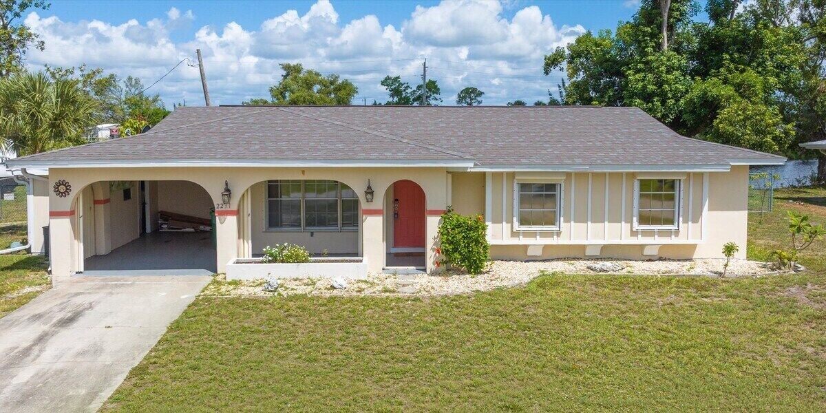 Photo of Outdoor in Port Charlotte